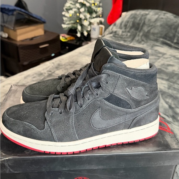 Nike Other - Jordan 1 Nouveau Black Red Size 10M DS